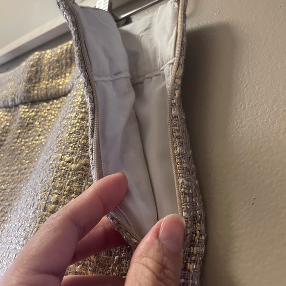 Banana Republic skirt - Picture 2 of 8